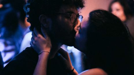 Edita s Lukášom sa začali vášnivo bozkávať...